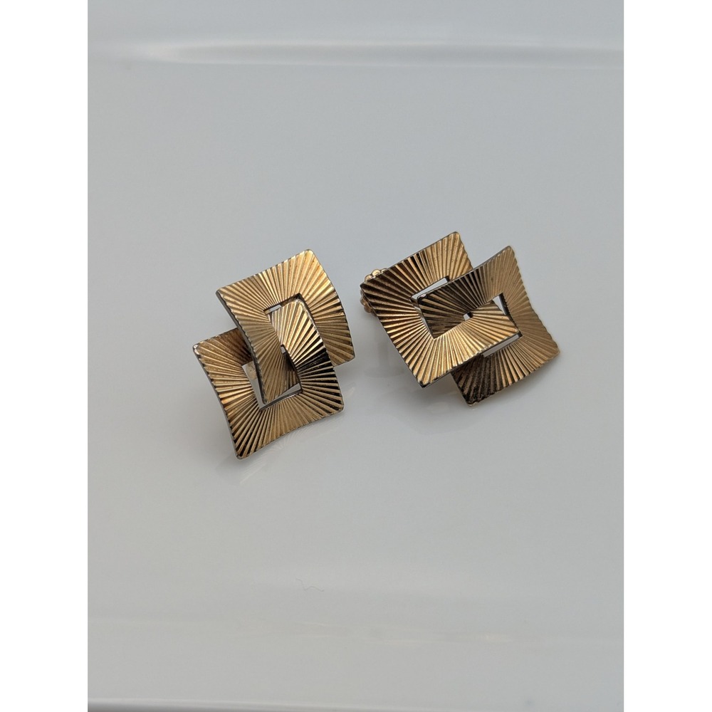Krementz Earrings Women OS‎ Gold Interlocking Square Sunburst Vintage Screw Back
